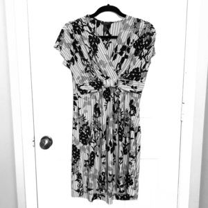 Soma Dress